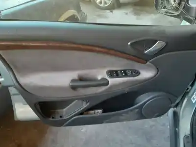 Veículo de Sucata citroen c5 berlina 2.0 hdi premier do ano 2004 alimentado rhz