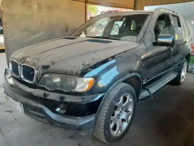 Veículo de Sucata bmw x5 (e53) 3.0d do ano 2002 alimentado m57
