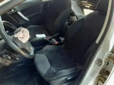 Veicolo di demolizione citroen c3 business dell'anno 2001 alimentato 8hr