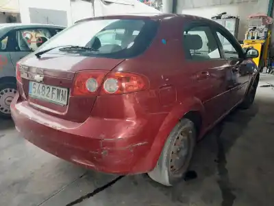 Sloopvoertuig chevrolet lacetti sx van het jaar 2001 aangedreven z20sd