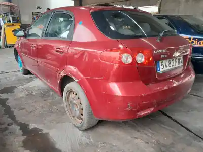 Sloopvoertuig chevrolet lacetti sx van het jaar 2001 aangedreven z20sd