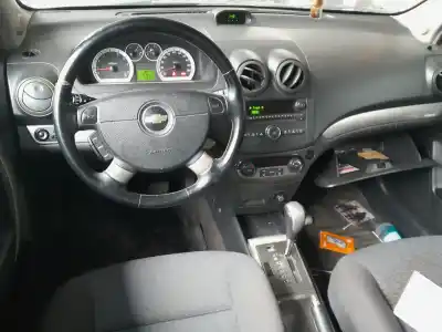 Veículo de Sucata chevrolet aveo lt do ano 2001 alimentado f14d3