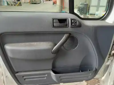 Утилизация автомобиля ford transit connect (tc7) furgón ft 200s (2009->) года 2001 питание p7pb