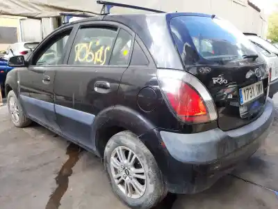 Sloopvoertuig kia rio 1.5 crdi ex2 van het jaar 2006 aangedreven d4fa