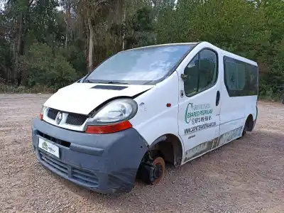 Scrapping Vehicle RENAULT TRAFIC COMBI (AB 4.01) 9 - plazas (L1H1) acristalado. combi corto 101 CV / 74 KW of the year 2001 powered F9Q760
