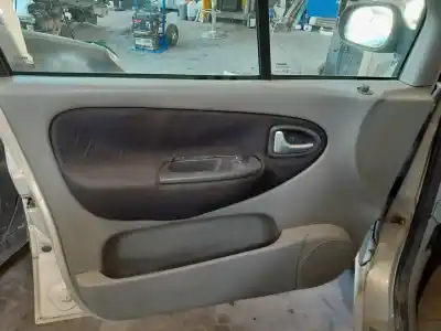 Здавання транспортного засобу renault scenic (ja..) 1.9 dci century 102 cv / 75 kw року 2002 потужний f9q732