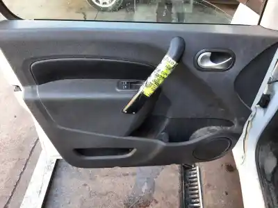 Scrapping Vehicle renault kangoo profesional of the year 2001 powered k9k808