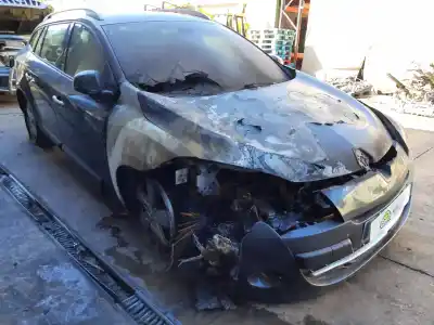 Veículo de Sucata renault megane iii sport tourer dynamique do ano 2001 alimentado k9k836