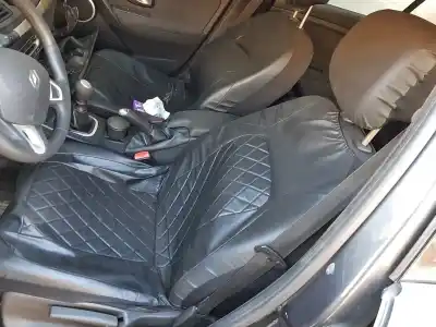 Veículo de Sucata renault megane iii sport tourer dynamique do ano 2001 alimentado k9k836