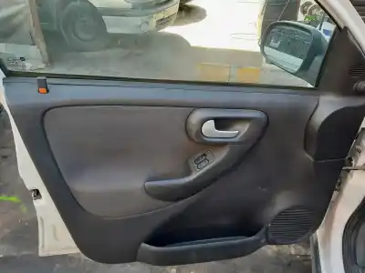 Scrapping Vehicle opel corsa c blue line of the year 2004 powered z12xe