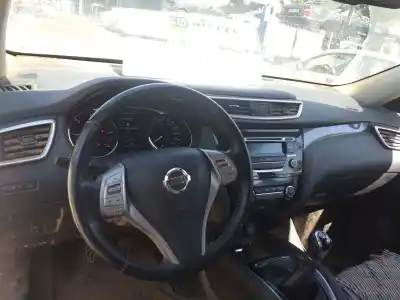 Scrapping Vehicle nissan x-trail (t32) acenta of the year 2015 powered r9m414