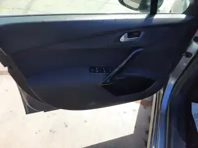 Sloopvoertuig peugeot 508 access van het jaar 2011 aangedreven 9h05