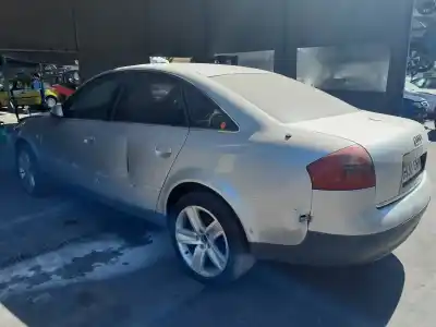 Veículo de Sucata audi a6 berlina (4b2) 2.5 v6 24v tdi do ano 2001 alimentado akn