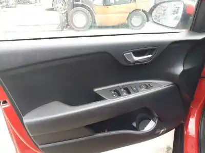 Sloopvoertuig kia stonic (ybcuv) drive van het jaar 2021 aangedreven g3lf