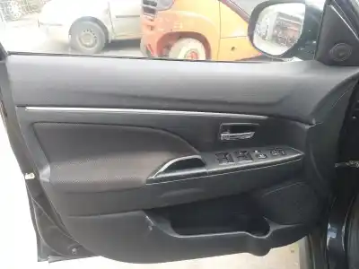 Veículo de Sucata mitsubishi asx (ga0w) kaiteki 4wd do ano 2001 alimentado 4n13