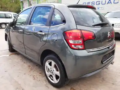 Veículo de Sucata citroen c3 selection do ano 2001 alimentado 8hr
