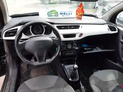 Veículo de Sucata citroen c3 selection do ano 2001 alimentado 8hr