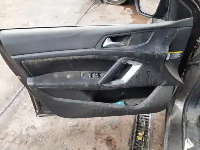 Veículo de Sucata peugeot 308 allure do ano 2001 alimentado 9h05