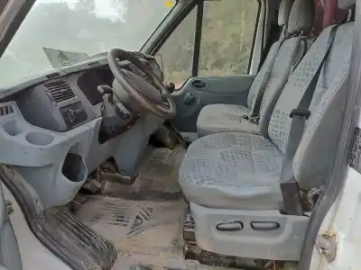 Veículo de Sucata ford transit caja abierta ´06 ft 330 k cabina simple. corta 140 cv / 103 kw do ano 2001 alimentado h9fb