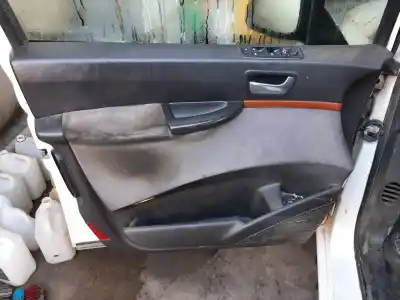 Veículo de Sucata citroen c8 2.0 hdi sx do ano 2003 alimentado rht