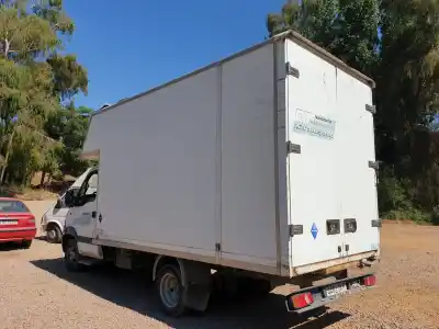 Veículo de Sucata RENAULT MASCOTT Fg 160. 35/55/65 Cabina individual 156 CV / 115 KW do ano 2001 alimentado ZD3A604