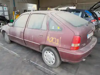 Veicolo di demolizione daewoo nexia gl dell'anno 1997 alimentato g15mf