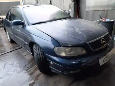 Veículo de Sucata opel omega b elegance berlina do ano 2001 alimentado y25dt