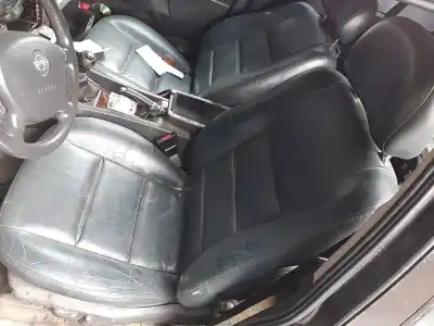 Veículo de Sucata opel omega b elegance berlina do ano 2001 alimentado y25dt