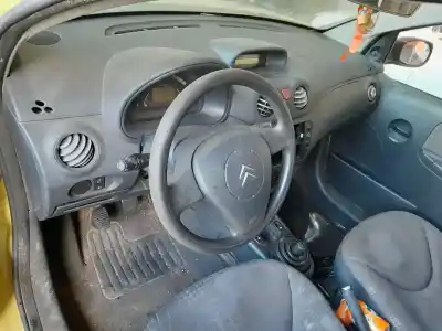 Veicolo di demolizione citroen c2 x dell'anno 2004 alimentato hfx