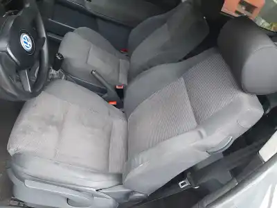 Veículo de Sucata volkswagen polo (9n1) highline do ano 2001 alimentado atd