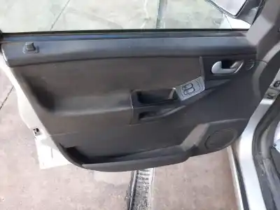 Veículo de Sucata opel meriva cosmo do ano 2001 alimentado y17dt