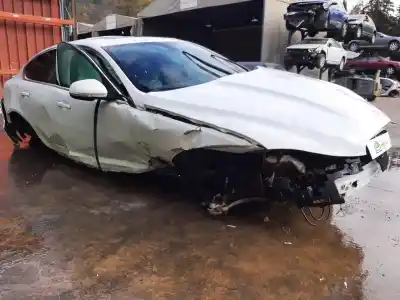 Veículo de Sucata jaguar xf 3.0 v6 diesel luxury do ano 2001 alimentado 306dt