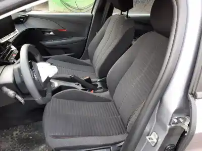 Veículo de Sucata peugeot 208 (p2) active do ano 2001 alimentado hm05