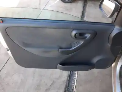 Здавання транспортного засобу opel corsa c furgoneta/hatchback (x01) 1.2 16v (f08, w5l) року 2003 потужний z12xe