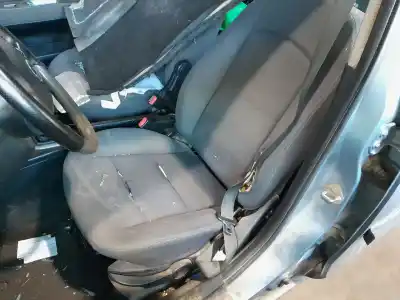 Veículo de Sucata mazda 2 berlina (dy) 1.4 diesel cat do ano 2001 alimentado f6ja