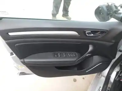 Veículo de Sucata renault megane iv berlina 5p zen do ano 2001 alimentado k9k657