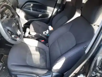 Veículo de Sucata kia rio concept do ano 2015 alimentado d3fa