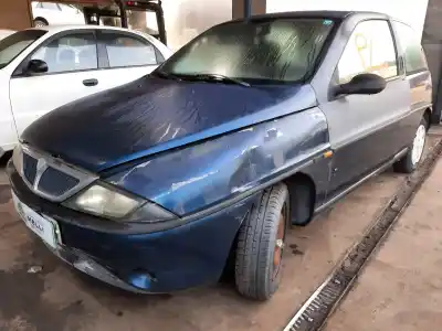 Veículo de Sucata lancia lancia y 1.2 caprice do ano 1997 alimentado 188a4000