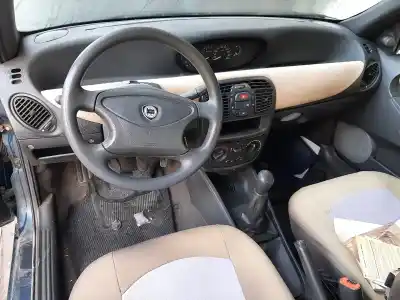 Veículo de Sucata lancia lancia y 1.2 caprice do ano 1997 alimentado 188a4000