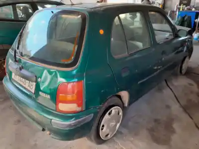 Veículo de Sucata nissan micra (k11) básico (k11) do ano 2000 alimentado cg10de