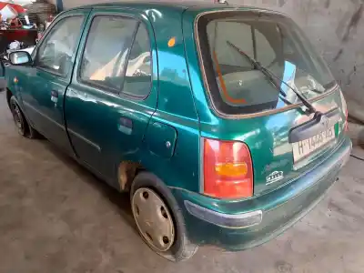 Veículo de Sucata nissan micra (k11) básico (k11) do ano 2000 alimentado cg10de