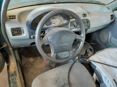 Veículo de Sucata nissan micra (k11) básico (k11) do ano 2000 alimentado cg10de