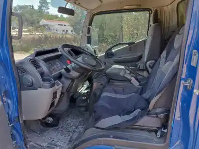 Veículo de Sucata renault maxity fg 130.35/45 131 cv / 96 kw do ano 2008 alimentado yd25