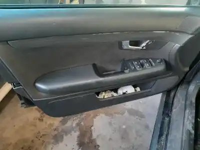 Veículo de Sucata audi a4 avant (8e) 2.5 tdi (120kw) do ano 2006 alimentado bdg