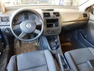 Sloopvoertuig volkswagen                                         golf v (1k1) (10.2003)                                                                                                                                                                                                                                     d-bkc                                                                                                                                                                                                                                                      van het jaar 2004 aangedreven bkc