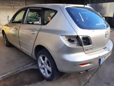 Veicolo di demolizione mazda 3 sedán (bk) 1.6 di turbo (bk12y) dell'anno 2006 alimentato y6