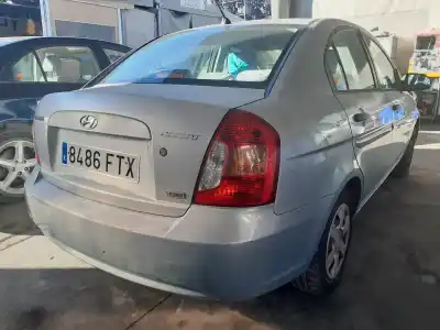 Sloopvoertuig hyundai accent (mc) gl crdi van het jaar 2007 aangedreven d4fa