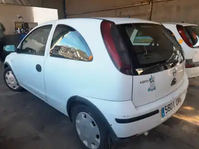 Veicolo di demolizione opel corsa c essentia dell'anno 2006 alimentato z13dt