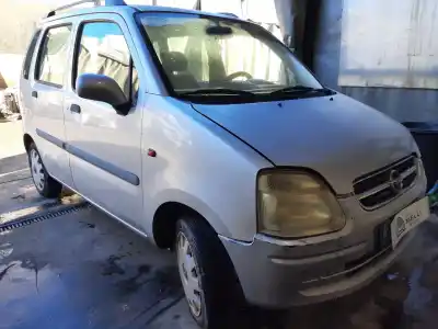 Здавання транспортного засобу opel agila básico року 2002 потужний z12xe