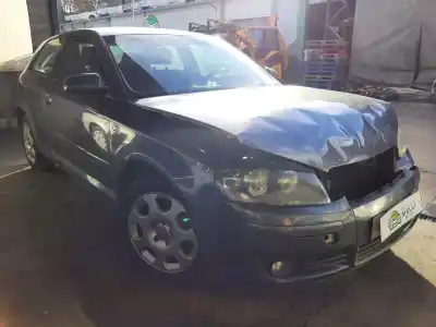 Veículo de Sucata audi a3 (8p1) 1.6 do ano 2003 alimentado bgu